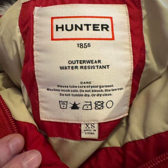 Hunter Down Puffer Coat XS Red Fur Trim Hood Water Resistant Winter Jacket - Picture 4 of 8